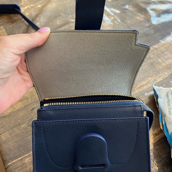 Senreve Mini Alunna Bag | Pebbled
blue - never used - no tag but brand new - Picture 5 of 10